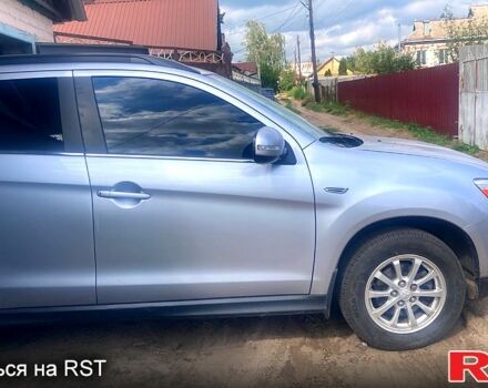 Серый Мицубиси АСХ, объемом двигателя 2 л и пробегом 155 тыс. км за 12000 $, фото 3 на Automoto.ua