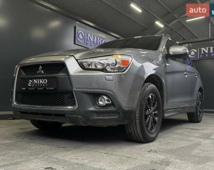 Серый Мицубиси АСХ, объемом двигателя 2 л и пробегом 261 тыс. км за 10000 $, фото 2 на Automoto.ua