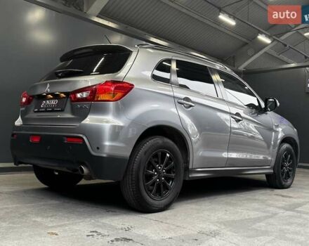 Серый Мицубиси АСХ, объемом двигателя 2 л и пробегом 261 тыс. км за 10000 $, фото 15 на Automoto.ua