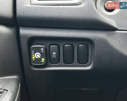 Сірий Міцубісі АСХ, об'ємом двигуна 2 л та пробігом 142 тис. км за 10990 $, фото 13 на Automoto.ua