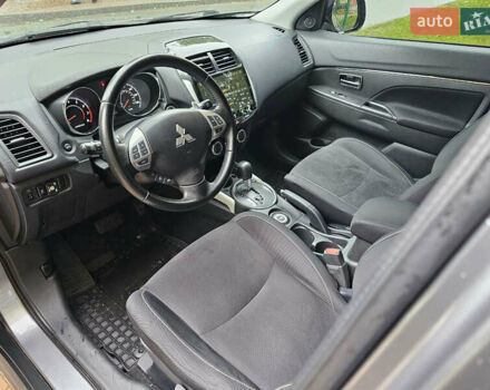 Мицубиси АСХ 2012 в Киеве на Automoto.ua Серый Мицубиси АСХ, объемом двигателя 2 л и пробегом 160 тыс. км за 10000 $, фото 11 на Automoto.ua