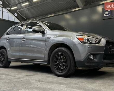 Серый Мицубиси АСХ, объемом двигателя 2 л и пробегом 261 тыс. км за 10000 $, фото 19 на Automoto.ua