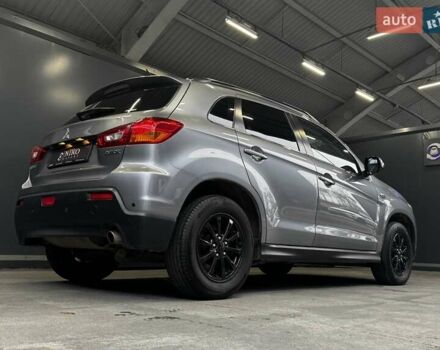 Серый Мицубиси АСХ, объемом двигателя 2 л и пробегом 261 тыс. км за 10000 $, фото 16 на Automoto.ua