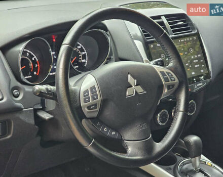 Мицубиси АСХ 2012 в Киеве на Automoto.ua Серый Мицубиси АСХ, объемом двигателя 2 л и пробегом 160 тыс. км за 10000 $, фото 12 на Automoto.ua