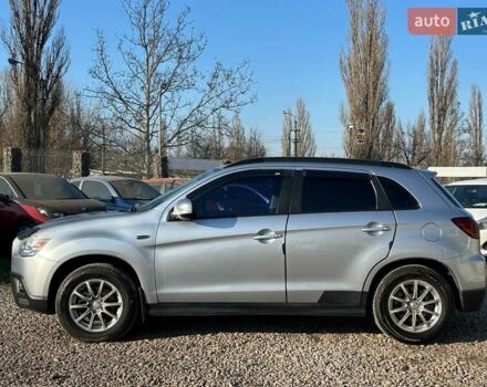 Серый Мицубиси АСХ, объемом двигателя 1.8 л и пробегом 279 тыс. км за 9700 $, фото 7 на Automoto.ua