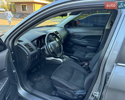 Серый Мицубиси АСХ, объемом двигателя 1.8 л и пробегом 135 тыс. км за 11900 $, фото 12 на Automoto.ua