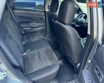 Серый Мицубиси АСХ, объемом двигателя 1.8 л и пробегом 135 тыс. км за 11900 $, фото 16 на Automoto.ua