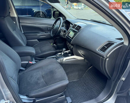 Серый Мицубиси АСХ, объемом двигателя 1.8 л и пробегом 135 тыс. км за 11900 $, фото 14 на Automoto.ua