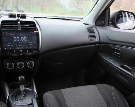 Сірий Міцубісі АСХ, об'ємом двигуна 2 л та пробігом 223 тис. км за 9800 $, фото 12 на Automoto.ua