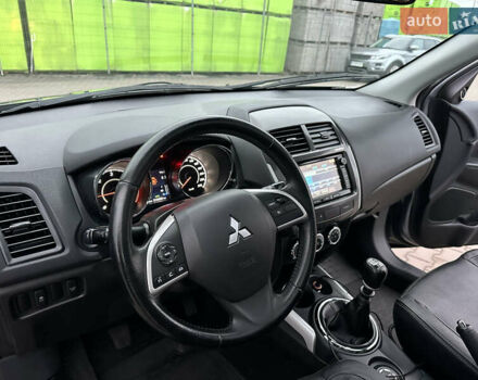 Серый Мицубиси АСХ, объемом двигателя 1.8 л и пробегом 215 тыс. км за 13800 $, фото 27 на Automoto.ua