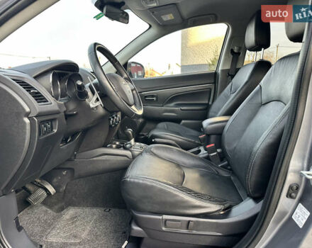 Серый Мицубиси АСХ, объемом двигателя 2.2 л и пробегом 136 тыс. км за 14499 $, фото 23 на Automoto.ua