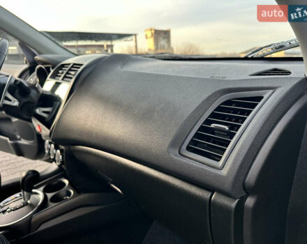 Серый Мицубиси АСХ, объемом двигателя 2.2 л и пробегом 136 тыс. км за 14499 $, фото 46 на Automoto.ua