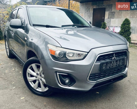Серый Мицубиси АСХ, объемом двигателя 2 л и пробегом 122 тыс. км за 10399 $, фото 5 на Automoto.ua