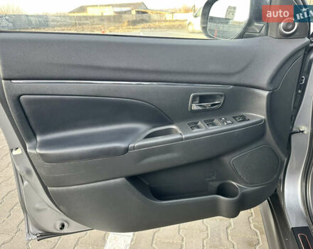 Серый Мицубиси АСХ, объемом двигателя 2.2 л и пробегом 136 тыс. км за 14499 $, фото 25 на Automoto.ua