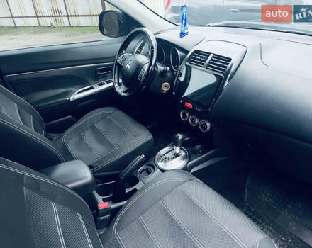 Серый Мицубиси АСХ, объемом двигателя 2 л и пробегом 122 тыс. км за 10399 $, фото 9 на Automoto.ua