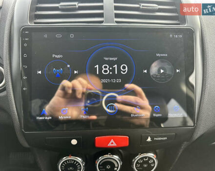 Серый Мицубиси АСХ, объемом двигателя 2.2 л и пробегом 136 тыс. км за 14499 $, фото 38 на Automoto.ua