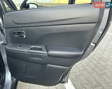 Серый Мицубиси АСХ, объемом двигателя 2.2 л и пробегом 136 тыс. км за 14499 $, фото 48 на Automoto.ua