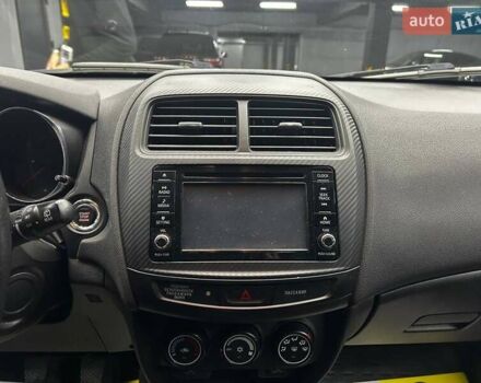 Серый Мицубиси АСХ, объемом двигателя 1.59 л и пробегом 66 тыс. км за 16300 $, фото 14 на Automoto.ua