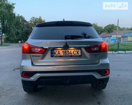 Серый Мицубиси АСХ, объемом двигателя 2 л и пробегом 68 тыс. км за 15900 $, фото 3 на Automoto.ua