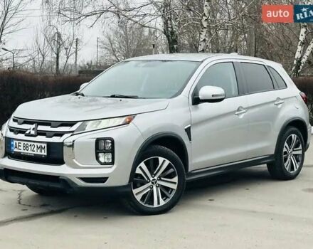 Серый Мицубиси АСХ, объемом двигателя 2 л и пробегом 56 тыс. км за 18500 $, фото 9 на Automoto.ua