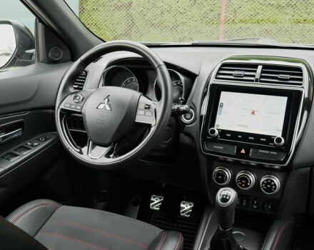 Серый Мицубиси АСХ, объемом двигателя 2 л и пробегом 25 тыс. км за 3400 $, фото 10 на Automoto.ua