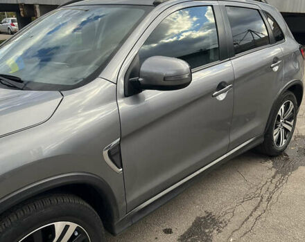 Серый Мицубиси АСХ, объемом двигателя 2 л и пробегом 22 тыс. км за 21000 $, фото 7 на Automoto.ua