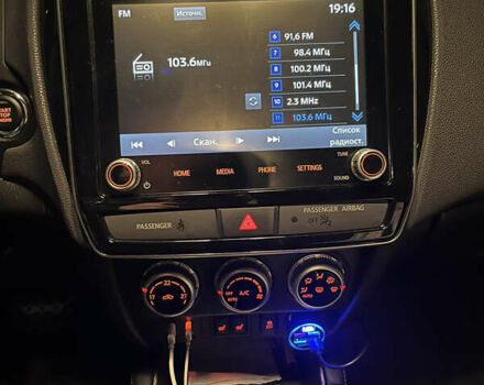 Серый Мицубиси АСХ, объемом двигателя 2 л и пробегом 22 тыс. км за 21000 $, фото 17 на Automoto.ua