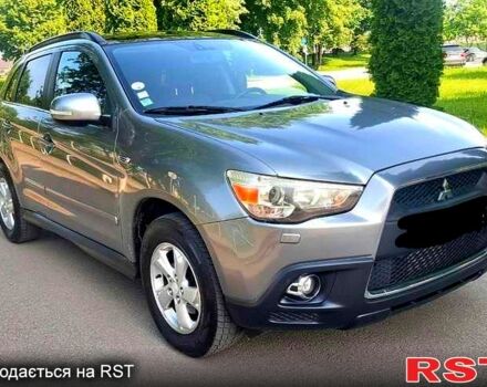 Серый Мицубиси АСХ, объемом двигателя 1.8 л и пробегом 19600 тыс. км за 7400 $, фото 1 на Automoto.ua