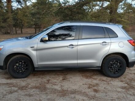 Серый Мицубиси АСХ, объемом двигателя 1.8 л и пробегом 199 тыс. км за 10500 $, фото 1 на Automoto.ua