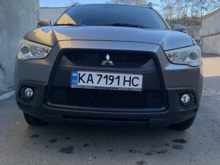 Мицубиси АСХ 2011 в Киеве на Automoto.ua Серый Мицубиси АСХ, объемом двигателя 1.8 л и пробегом 163 тыс. км за 10399 $, фото 1 на Automoto.ua