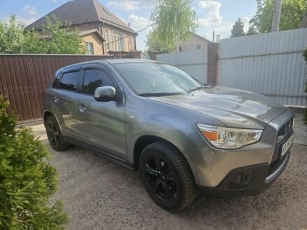 Серый Мицубиси АСХ, объемом двигателя 1.8 л и пробегом 217 тыс. км за 11200 $, фото 1 на Automoto.ua