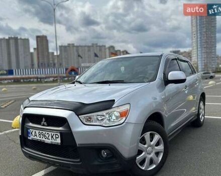 Серый Мицубиси АСХ, объемом двигателя 1.8 л и пробегом 200 тыс. км за 10999 $, фото 1 на Automoto.ua