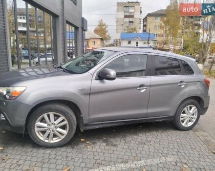 Серый Мицубиси АСХ, объемом двигателя 1.8 л и пробегом 188 тыс. км за 9500 $, фото 1 на Automoto.ua