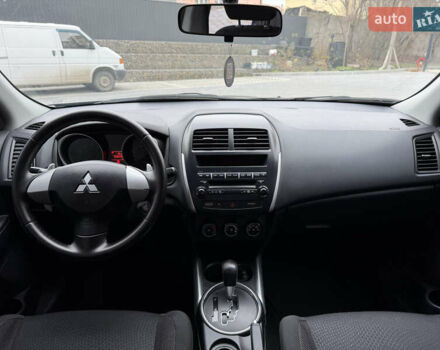 Синий Мицубиси АСХ, объемом двигателя 1.8 л и пробегом 180 тыс. км за 9200 $, фото 29 на Automoto.ua