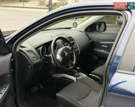 Синий Мицубиси АСХ, объемом двигателя 1.8 л и пробегом 180 тыс. км за 9200 $, фото 23 на Automoto.ua