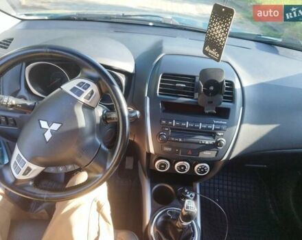 Синий Мицубиси АСХ, объемом двигателя 1.8 л и пробегом 258 тыс. км за 9500 $, фото 15 на Automoto.ua