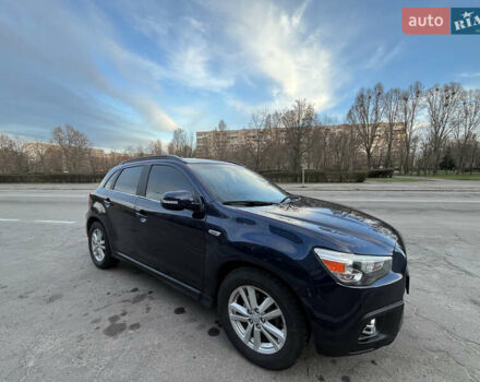 Синій Міцубісі АСХ, об'ємом двигуна 2 л та пробігом 242 тис. км за 9999 $, фото 7 на Automoto.ua