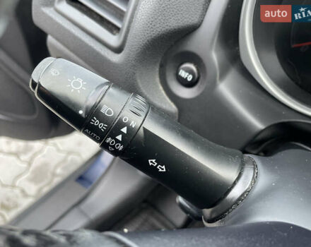 Синій Міцубісі АСХ, об'ємом двигуна 1.6 л та пробігом 187 тис. км за 8990 $, фото 51 на Automoto.ua