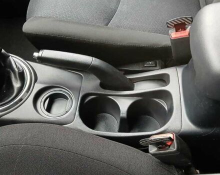 Синий Мицубиси АСХ, объемом двигателя 1.59 л и пробегом 189 тыс. км за 8500 $, фото 2 на Automoto.ua