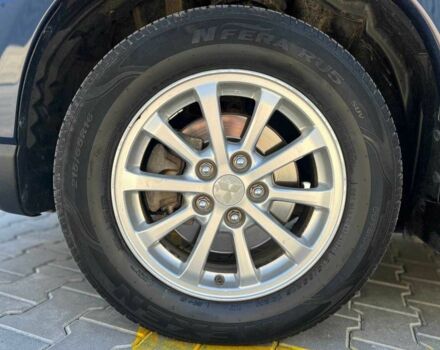 Синій Міцубісі АСХ, об'ємом двигуна 2 л та пробігом 186 тис. км за 11000 $, фото 6 на Automoto.ua