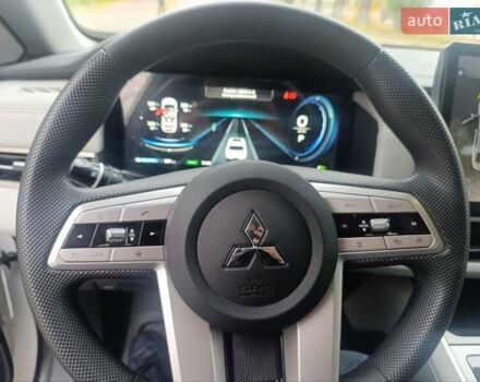 Белый Мицубиси Аиртрек, объемом двигателя 0 л и пробегом 5 тыс. км за 26300 $, фото 19 на Automoto.ua