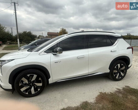 Міцубісі Аіртрек 2022 у Запоріжжя на Automoto.ua Білий Міцубісі Аіртрек, об'ємом двигуна 0 л та пробігом 9 тис. км за 28000 $, фото 2 на Automoto.ua