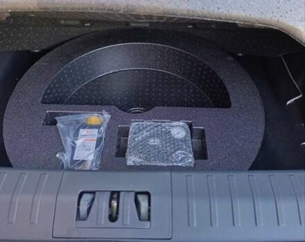 Белый Мицубиси Аиртрек, объемом двигателя 0 л и пробегом 5 тыс. км за 26300 $, фото 2 на Automoto.ua