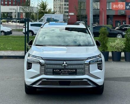 Мицубиси Аиртрек, объемом двигателя 0 л и пробегом 1 тыс. км за 28500 $, фото 3 на Automoto.ua