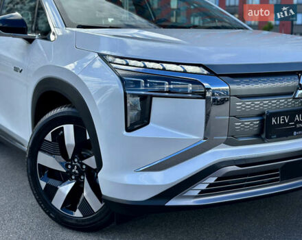 Мицубиси Аиртрек, объемом двигателя 0 л и пробегом 1 тыс. км за 28500 $, фото 12 на Automoto.ua