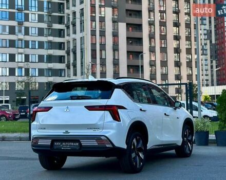 Мицубиси Аиртрек, объемом двигателя 0 л и пробегом 1 тыс. км за 28500 $, фото 10 на Automoto.ua