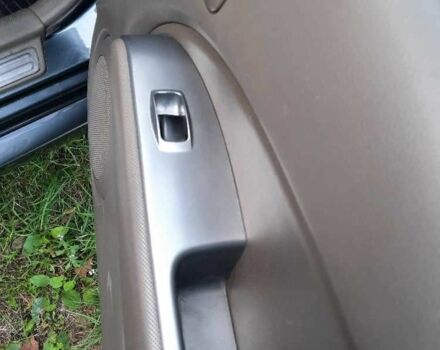 Сірий Міцубісі Аіртрек, об'ємом двигуна 2.4 л та пробігом 299 тис. км за 6099 $, фото 7 на Automoto.ua