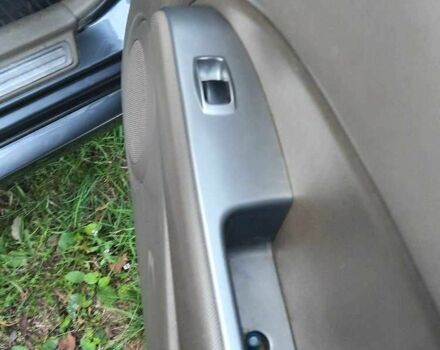 Сірий Міцубісі Аіртрек, об'ємом двигуна 2.4 л та пробігом 299 тис. км за 6099 $, фото 12 на Automoto.ua