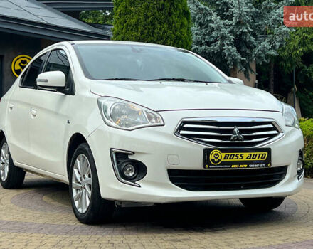 Мицубиси Эттрейдж 2014 в Львове на Automoto.ua Белый Мицубиси Эттрейдж, объемом двигателя 1.2 л и пробегом 191 тыс. км за 5999 $, фото 8 на Automoto.ua