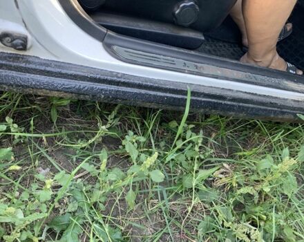 Белый Мицубиси Харизма, объемом двигателя 1.6 л и пробегом 554 тыс. км за 3500 $, фото 5 на Automoto.ua